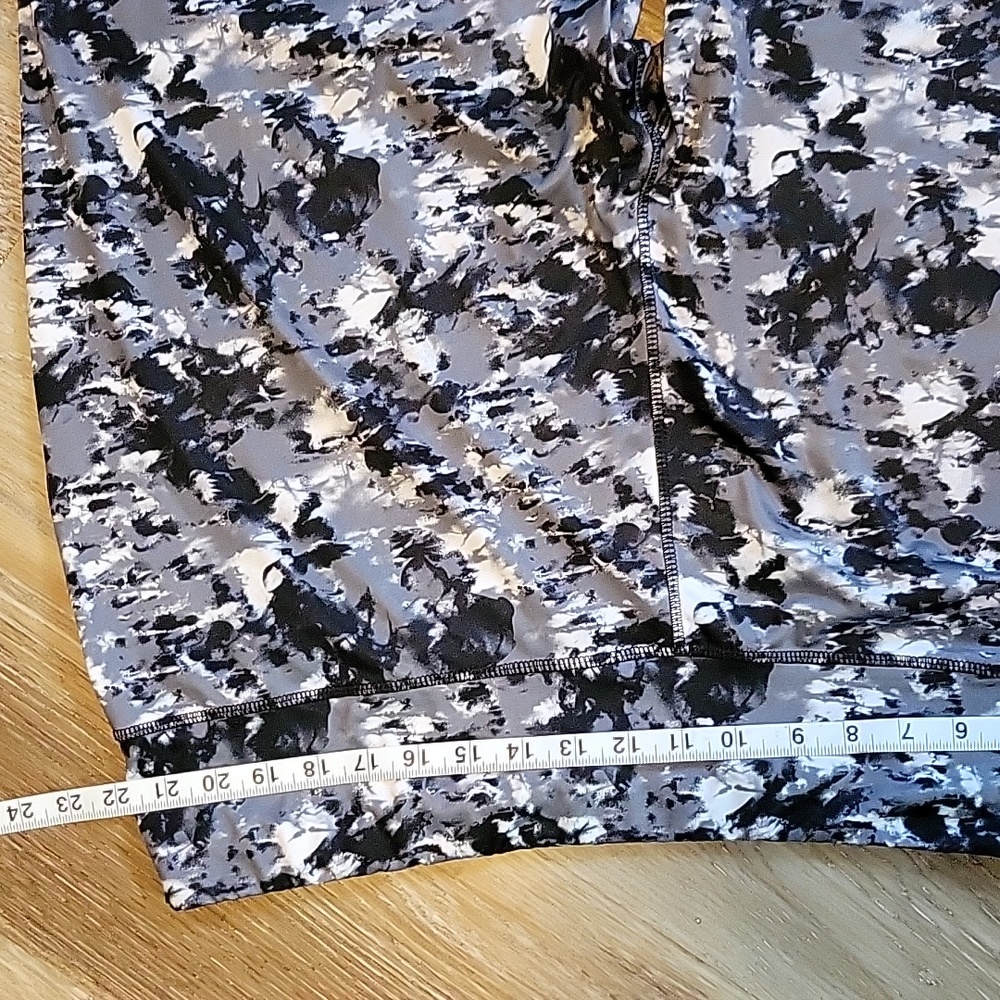 SPORT ESSENTIALS - Picture 5 of 7